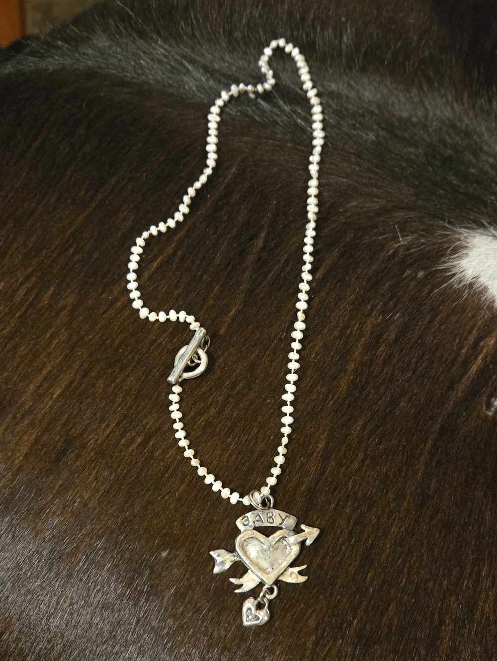 Vintage Erica Courtney Sterling Silver And Pearl "Baby" Necklace